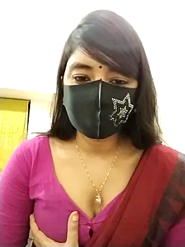 Puja-Rane online show from 11-25-25, 04:40