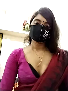 Puja-Rane online show from 10-23-25, 04:05