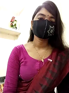 Puja-Rane online show from 10-23-25, 02:21