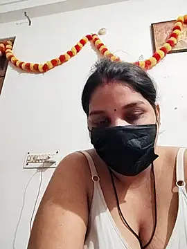 Snapshot of Sexybhabhi6 chatting on 10-08-25, 02:57 Sexybhabhi6 online show from 10-08-25, 02:57