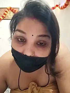 Snapshot of Sexybhabhi6 chatting on 10-07-25, 03:07 Sexybhabhi6 online show from 10-07-25, 03:07