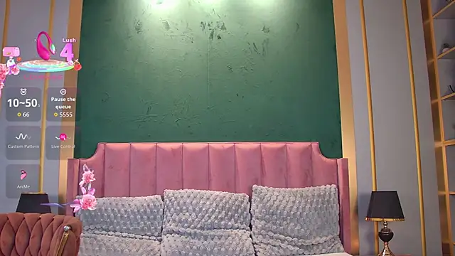 VanessaOlive online show from 10-15-25, 06:44