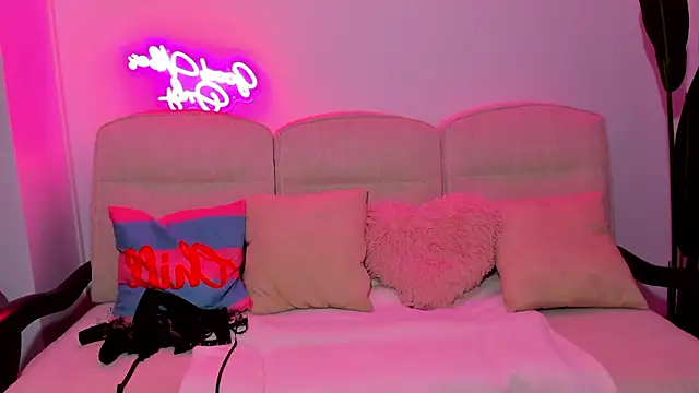 JessicaSky  online show from 03-19-26, 09:04