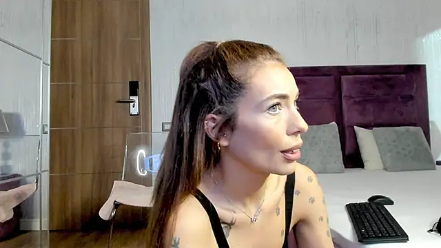 Snapshot of JessicaSky_ chatting on 06-13-26, 07:45 JessicaSky online show from 06-13-26, 07:45