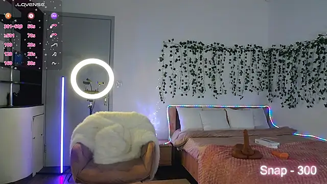 EvaLone1 online show from 02-07-26, 09:12