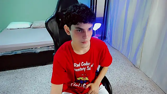 Snapshot of dilan_hott_ chatting on 09-11-25, 08:31 dilan hott online show from 09-11-25, 08:31