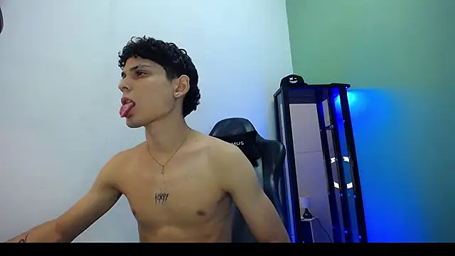 dilan hott  online show from 01-08-26, 07:31