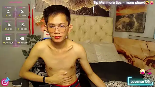 Snapshot of Skinny_CumLoader69 chatting on 10-11-25, 08:43 Skinny CumLoader69 online show from 10-11-25, 08:43