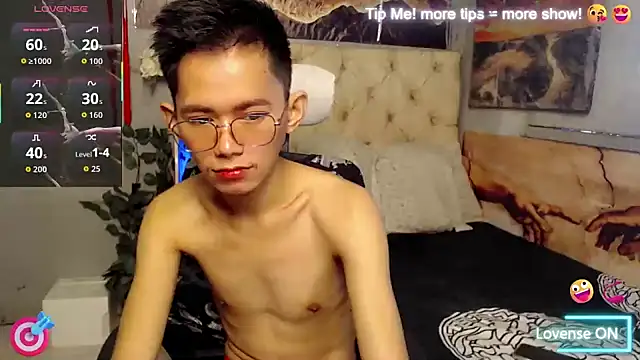 Snapshot of Skinny_CumLoader69 chatting on 09-24-25, 11:54 Skinny CumLoader69 online show from 09-24-25, 11:54