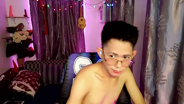 Skinny CumLoader69 online show from 02-18-26, 01:58