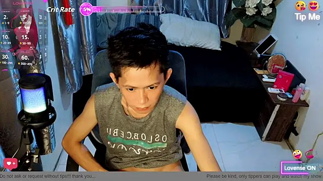 Skinny CumLoader69 online show from 06-12-26, 09:07