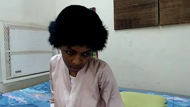 Snapshot of BetzLeexoxo chatting on 06-21-26, 06:25 BetzLeexoxo online show from 06-21-26, 06:25