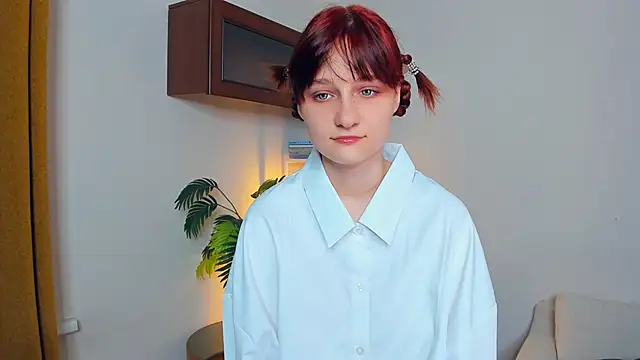 Snapshot of KatyKufel chatting on 09-09-25, 06:39 KatyKufel online show from 09-09-25, 06:39