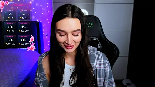 Veronica Larsson online show from 02-12-26, 03:01