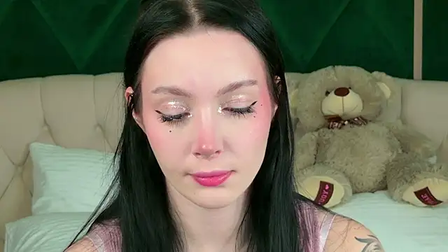 Goldy Stark online show from 02-06-26, 08:49