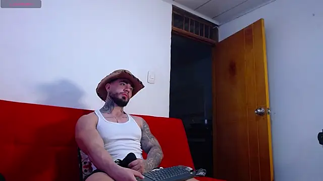 Snapshot of tommyblessd1 chatting on 03-26-26, 04:33 tommyblessd1 online show from 03-26-26, 04:33