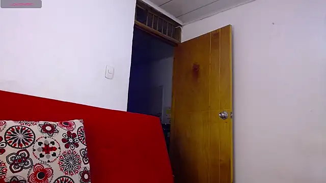 Snapshot of tommyblessd1 chatting on 03-29-26, 05:42 tommyblessd1 online show from 03-29-26, 05:42