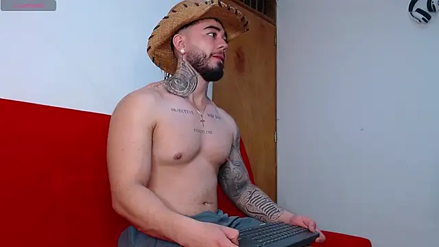 tommyblessd1 online show from 10-04-25, 06:15