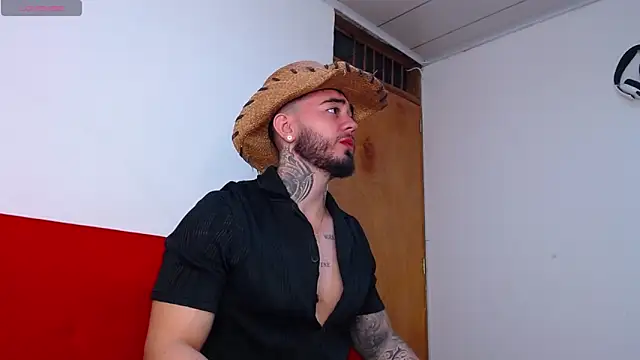 tommyblessd1 online show from 09-10-25, 06:34