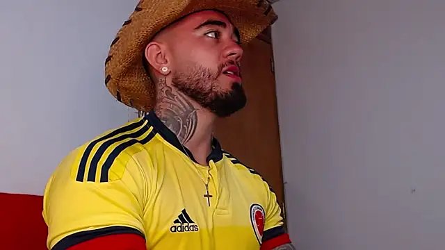 tommyblessd1 online show from 11-10-25, 06:07