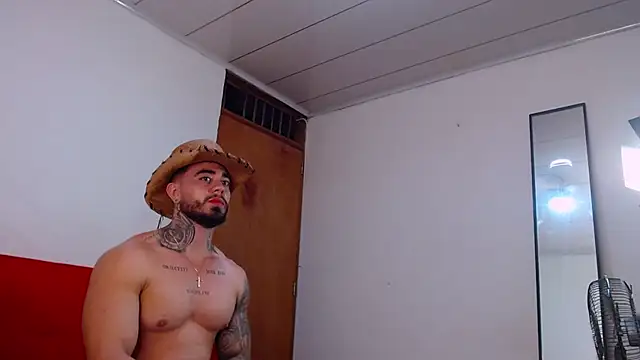 Snapshot of tommyblessd1 chatting on 03-21-26, 08:19 tommyblessd1 online show from 03-21-26, 08:19