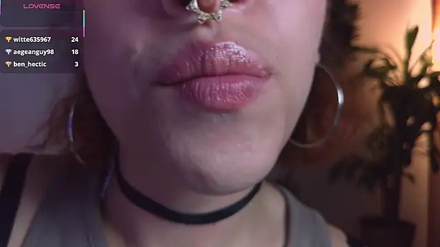 Snapshot of bri_von_dhara__ chatting on 06-05-26, 12:15 bri von dhara online show from 06-05-26, 12:15