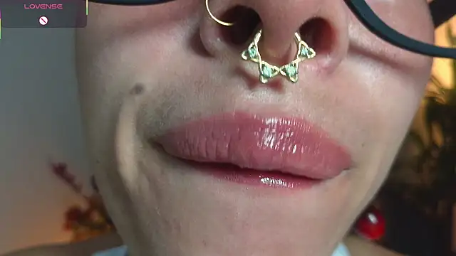 bri von dhara   online show from 06-23-26, 08:40