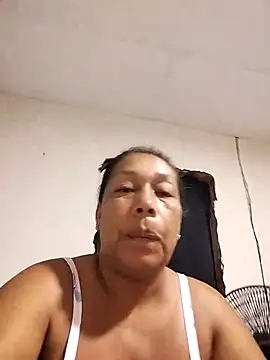 Naomi-Mature online show from 11-11-25, 08:20