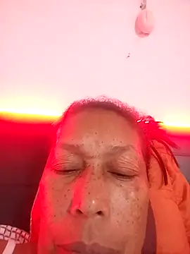 Naomi-Mature online show from 12-14-25, 09:15