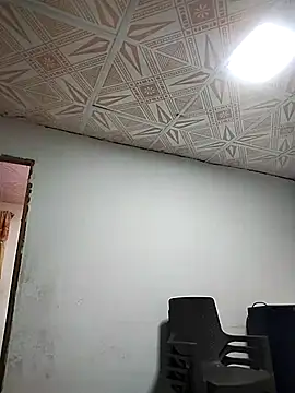 Naomi-Mature online show from 10-08-25, 08:38