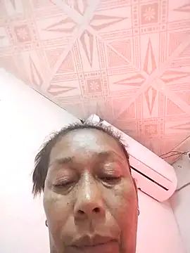 Naomi-Mature online show from 12-23-25, 08:24