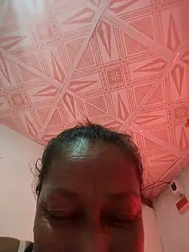 Naomi-Mature online show from 04-05-26, 10:49