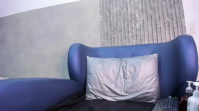 maximiliano jam online show from 09-25-25, 03:34