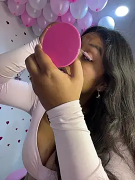 SharaRous online show from 03-07-26, 12:39