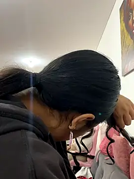 SharaRous online show from 12-05-25, 12:04