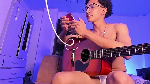 Cj davis  online show from 04-12-26, 12:36