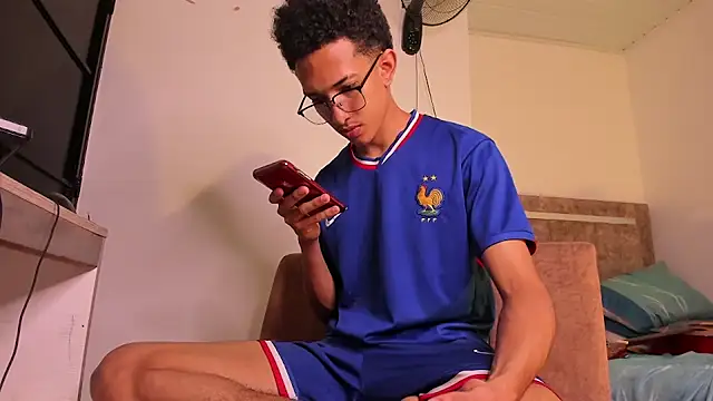 Cj davis  online show from 10-05-25, 04:25