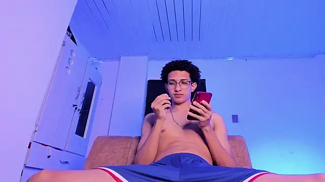 Cj davis  online show from 04-21-26, 02:14