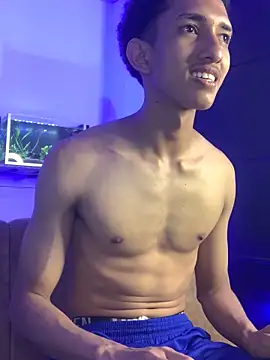 Cj davis  online show from 11-20-25, 04:24