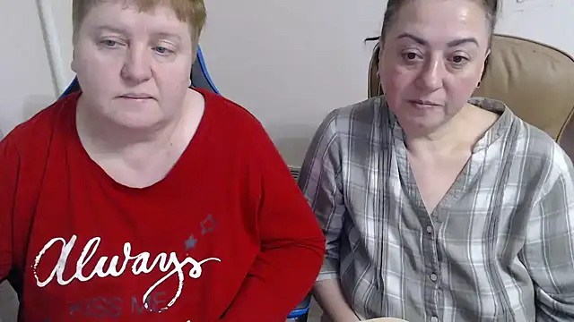 Bertie Adeline online show from 11-25-25, 06:08