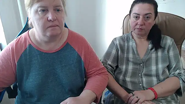 Bertie Adeline online show from 11-14-25, 07:56