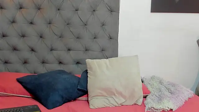 nahiroby ebony online show from 05-19-26, 05:20