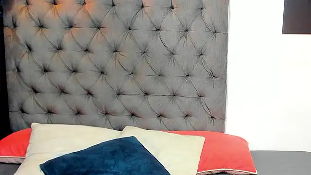 nahiroby ebony online show from 03-03-26, 05:42