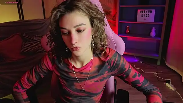   grace   online show from 10-12-25, 03:24