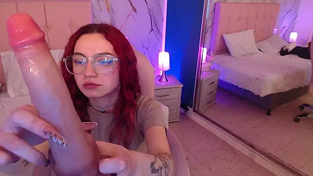 Red kytty6 online show from 11-26-25, 03:17