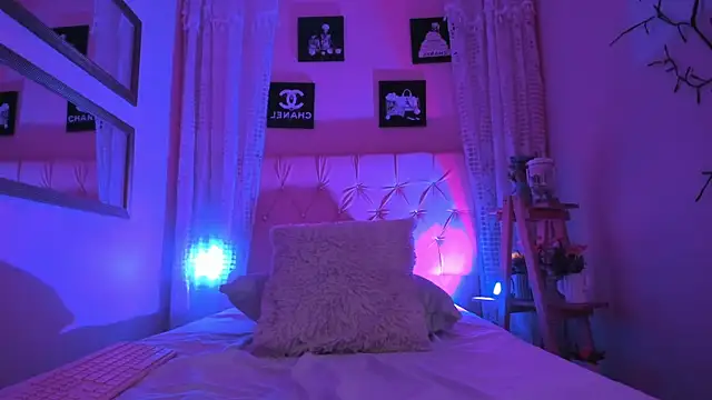 Liam evvan online show from 02-05-26, 03:02