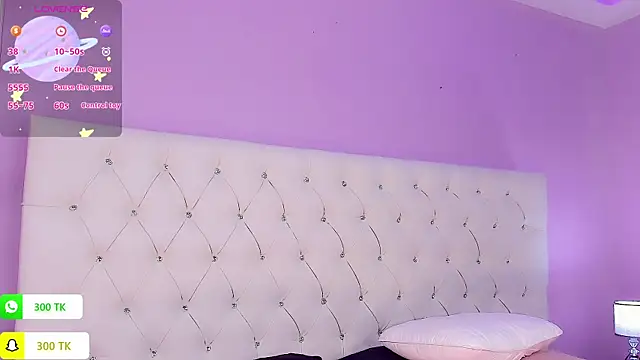 DaniielaV online show from 12-16-25, 01:48