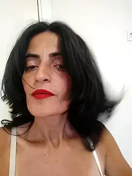 Snapshot of Gecenin_Kralicesi chatting on 09-18-25, 02:20 Gecenin Kralicesi online show from 09-18-25, 02:20
