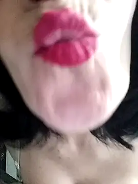 Gecenin Kralicesi online show from 03-06-26, 05:57