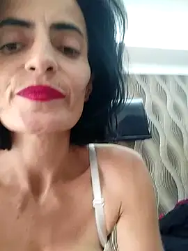Snapshot of Gecenin_Kralicesi chatting on 10-23-25, 11:42 Gecenin Kralicesi online show from 10-23-25, 11:42